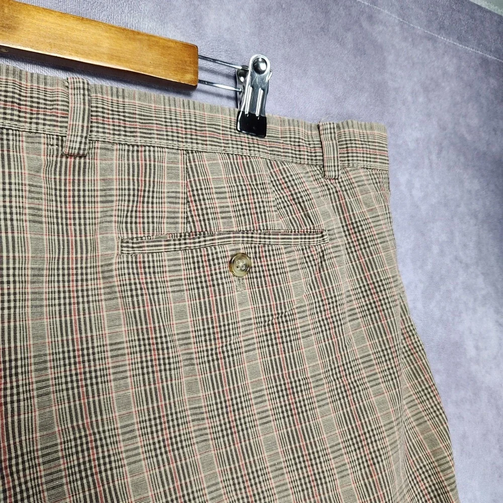 Banana Republic Mens 38 Brown Tan Plaid Cotton Linen Blend Flat Front Shorts